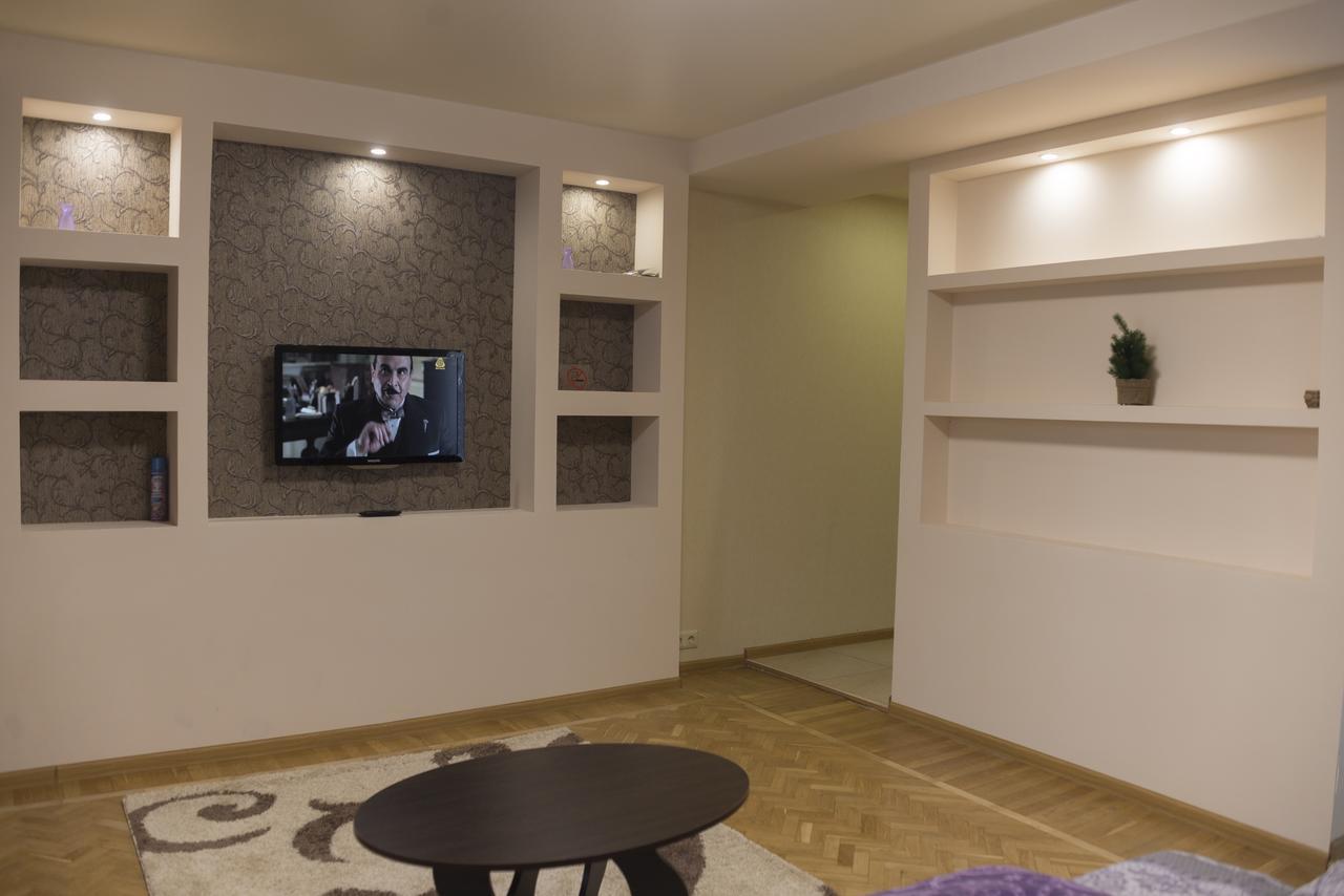 Studio apartment Kyiv Exterior photo
